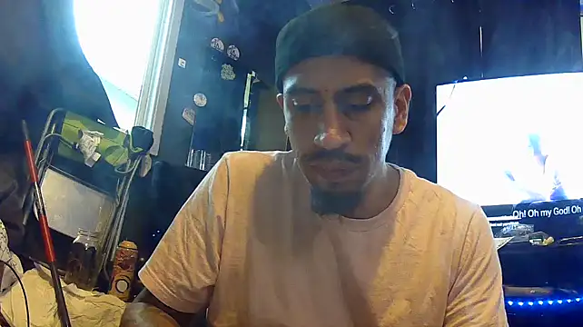 busnfatnutsLildee online show from 11/22/25, 12:32