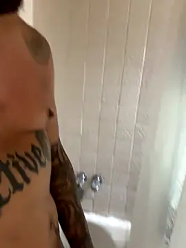 busnfatnutsLildee online show from 11/02/25, 01:43