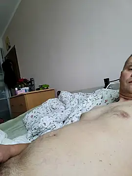 tygros11 online show from 11/23/25, 09:41