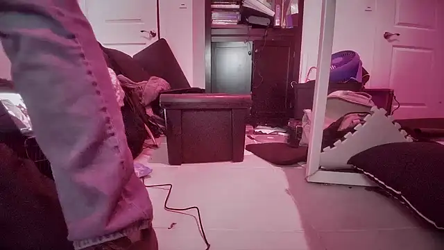 jasoncali305 online show from 11/11/25, 01:00