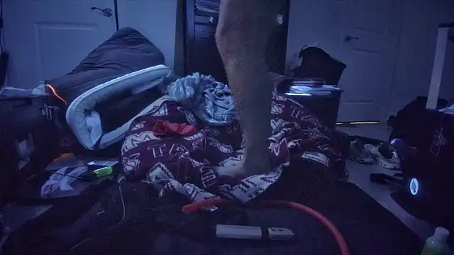 jasoncali305 online show from 12/20/25, 11:07