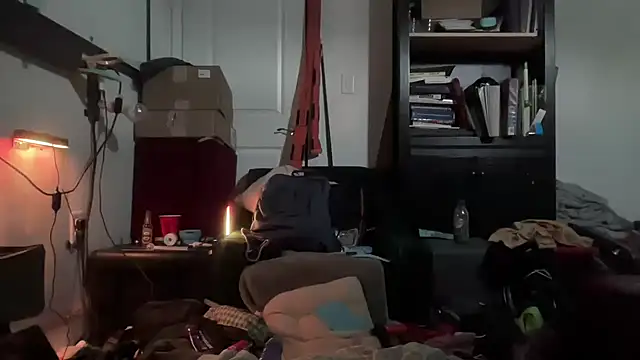 jasoncali305 online show from 04/14/26, 02:11