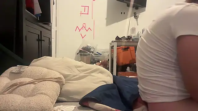 jasoncali305 online show from 03/28/26, 05:36