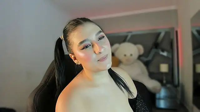 MariaFlowers online show from 10/31/25, 07:54