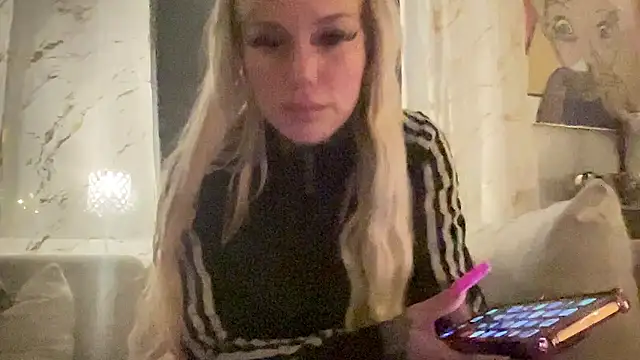 paulinaalatalo online show from 01/07/26, 07:41