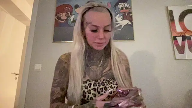 paulinaalatalo online show from 02/16/26, 07:34