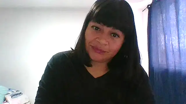 adri89-g online show from 01/08/26, 02:01