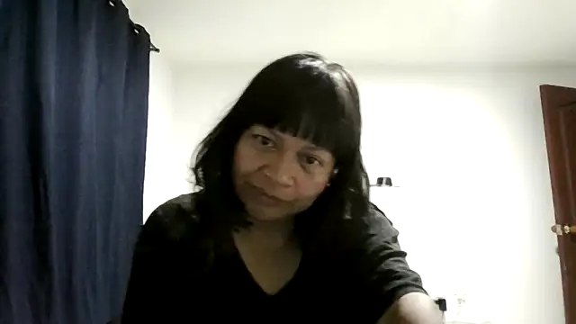 Snapshot of adri89-g chatting on 05/03/26, 11:30 adri89-g online show from 05/03/26, 11:30