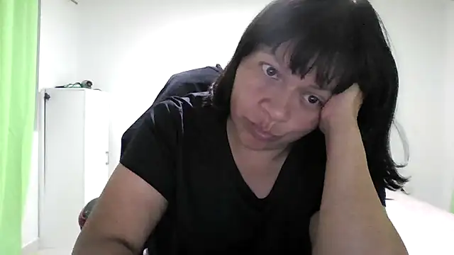 Snapshot of adri89-g chatting on 07/01/26, 04:35 adri89-g online show from 07/01/26, 04:35