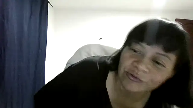 Snapshot of adri89-g chatting on 06/20/26, 05:45 adri89-g online show from 06/20/26, 05:45