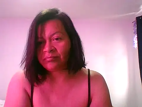 Snapshot of adri89-g chatting on 10/10/25, 01:12 adri89-g online show from 10/10/25, 01:12