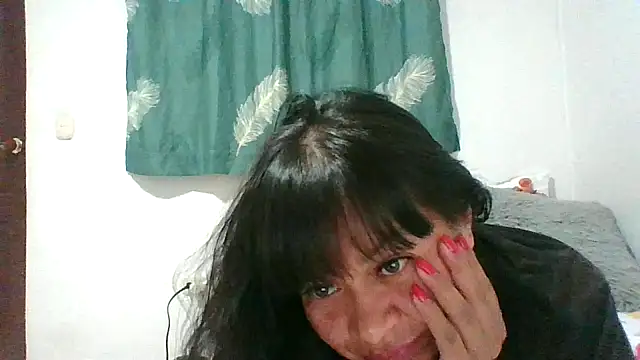 adri89-g online show from 01/31/26, 10:08