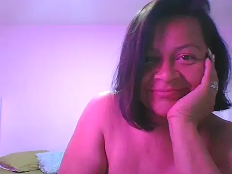 Snapshot of adri89-g chatting on 09/11/25, 09:26 adri89-g online show from 09/11/25, 09:26