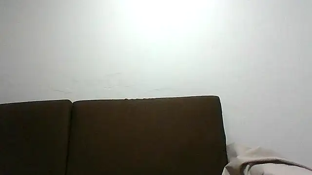 adri89-g online show from 02/18/26, 12:30