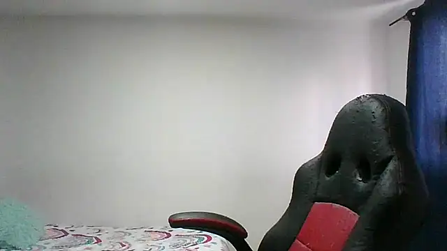 adri89-g online show from 02/22/26, 12:07