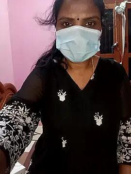 Snapshot of KannadaTamilTeluguBeauty chatting on 03/04/26, 07:21 KannadaTamilTeluguBeauty online show from 03/04/26, 07:21