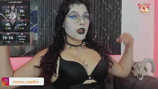 mistress angell  online show from 12/19/25, 08:44