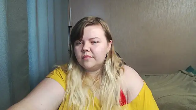 Snapshot of AsmiTKeyn chatting on 10/29/25, 05:17 AsmiTKeyn online show from 10/29/25, 05:17