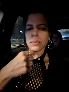 Alexis21821 online show from 12/05/25, 01:16