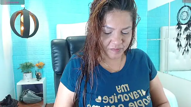 Snapshot of eva_sk chatting on 12/04/25, 11:20 eva sk online show from 12/04/25, 11:20