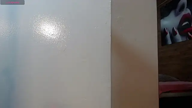 Snapshot of eva_sk chatting on 09/20/25, 12:43 eva sk online show from 09/20/25, 12:43