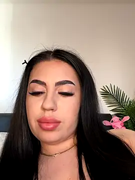 Snapshot of Andrestarr chatting on 09/10/25, 05:06 Andrestarr online show from 09/10/25, 05:06