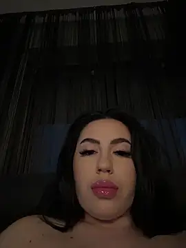 Snapshot of Andrestarr chatting on 06/12/26, 06:49 Andrestarr online show from 06/12/26, 06:49