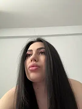 Snapshot of Andrestarr chatting on 05/02/26, 03:06 Andrestarr online show from 05/02/26, 03:06