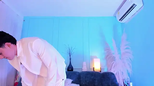 SandroVeyra online show from 11/08/25, 03:21