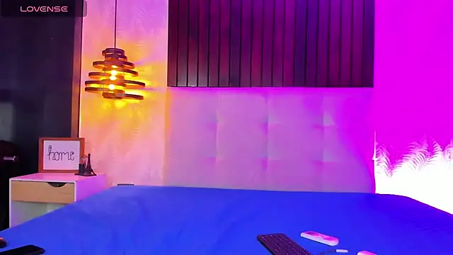 SandroVeyra online show from 10/04/25, 03:41