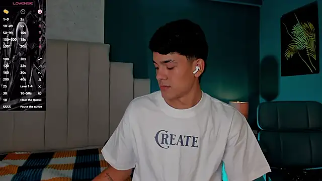 SandroVeyra online show from 11/02/25, 03:22