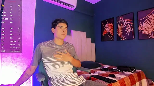 SandroVeyra online show from 10/20/25, 03:41