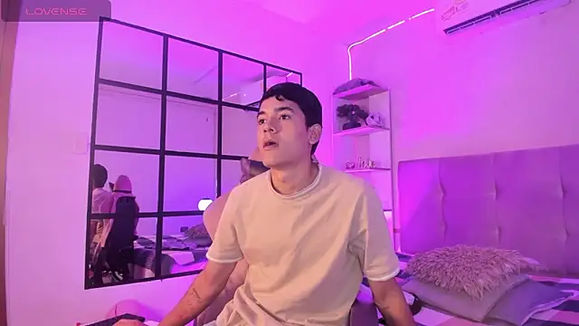 SandroVeyra online show from 10/16/25, 03:15