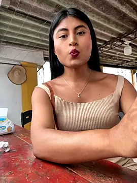 Michelle Narvaez online show from 11/09/25, 10:36