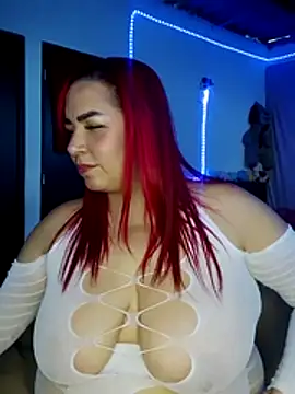 alexiaystive3 online show from 06/26/26, 07:31