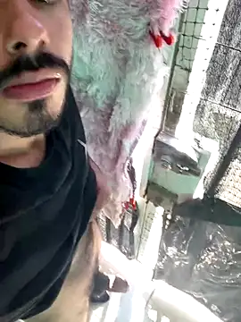 Antoniocogelon online show from 12/17/25, 06:13