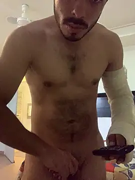 Antoniocogelon online show from 10/08/25, 06:52