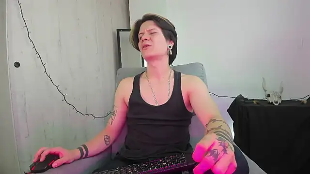 Jerry Cole online show from 12/22/25, 07:58