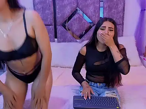 danilu and eva21 online show from 09/25/25, 08:26