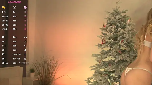 Snapshot of ellliefrost chatting on 11/27/25, 05:19 ellliefrost online show from 11/27/25, 05:19