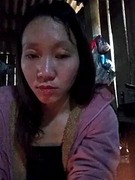 bonnie-00 online show from 10/29/25, 11:25