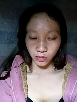 bonnie-00 online show from 11/02/25, 03:06