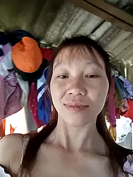 Snapshot of bonnie-00 chatting on 04/11/26, 02:08 bonnie-00 online show from 04/11/26, 02:08