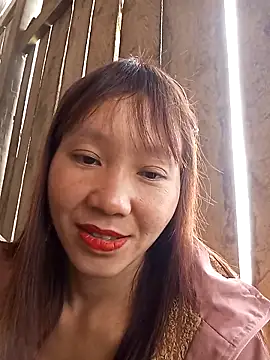 Snapshot of bonnie-00 chatting on 02/10/26, 02:32 bonnie-00 online show from 02/10/26, 02:32