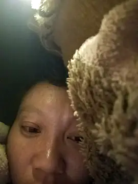 bonnie-00 online show from 11/18/25, 05:16