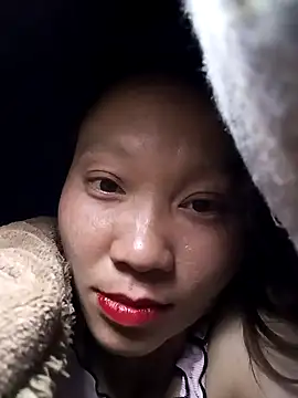 bonnie-00 online show from 12/15/25, 02:23