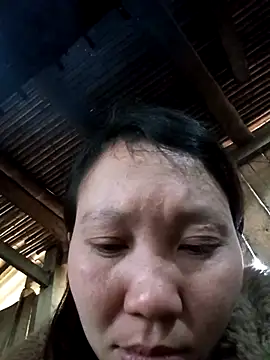 Snapshot of bonnie-00 chatting on 01/08/26, 05:13 bonnie-00 online show from 01/08/26, 05:13