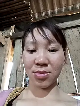 Snapshot of bonnie-00 chatting on 02/06/26, 02:18 bonnie-00 online show from 02/06/26, 02:18