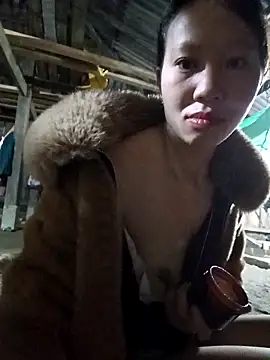 bonnie-00 online show from 11/15/25, 11:09