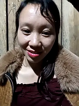 bonnie-00 online show from 11/12/25, 11:14